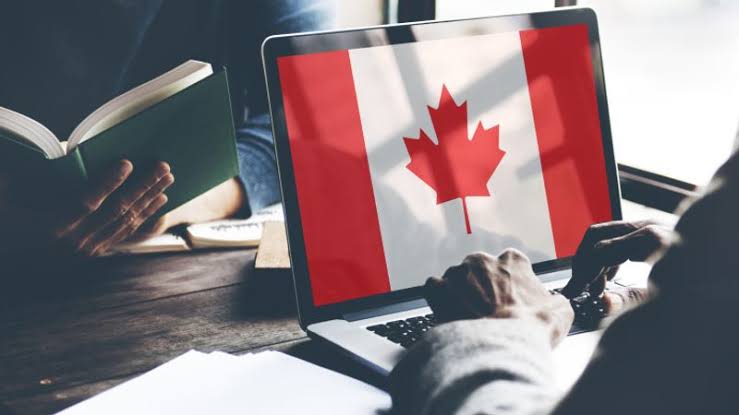 Why Work in Canada? Here Are the Top 10 Benefits