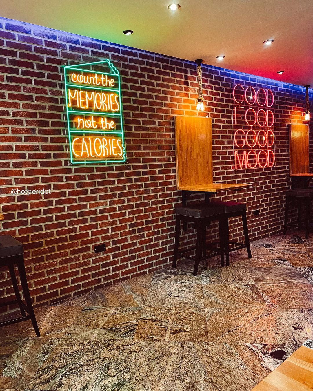 Vii Bistro, Wuse Abuja Ou Travel and Tour